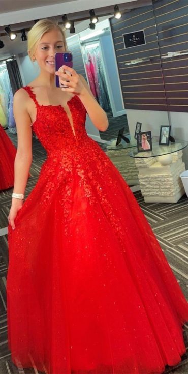 12 Red Prom Dresses For The Wow Look : Pretty Red Lace Prom Dress I ...