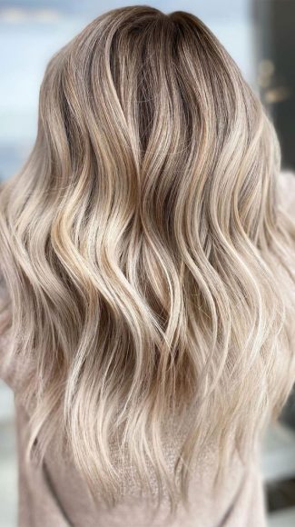 Long Blonde Hair Color & Styles | Dark Blonde Hair Color with dimenion