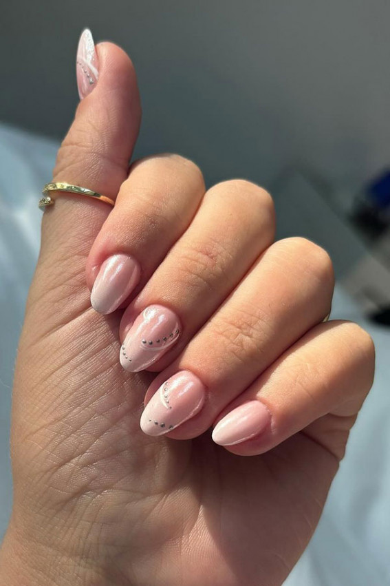 barely there nails, classy nude nails, short nude nails, short nude nail designs,  natural nude nails, nude nails with design, nude nails with glitter, nude nails with white tips