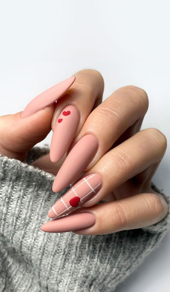 nude nails valentine day's nails, simple love heat nails, simple valentine's day nails, minimalist nails valentines, minimal nails