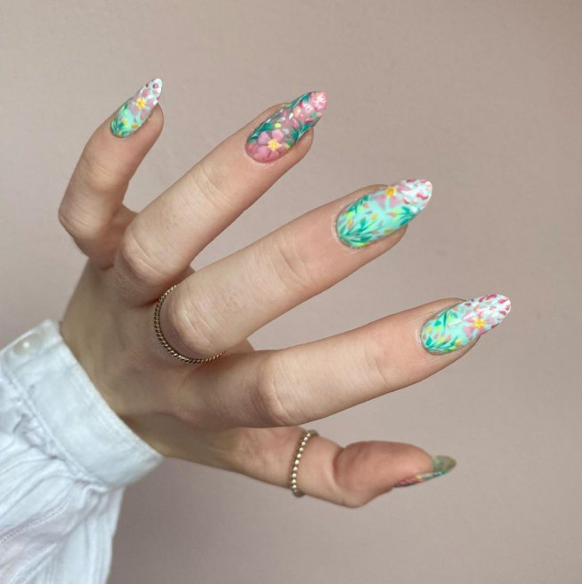 30 Cute Easter Nail Designs 2022 : Garden Flower Easter Nails