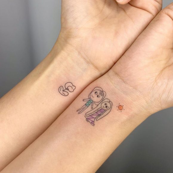 23 Small Tattoos on Wrist That're so Pretty, Dainty Tattoo Designs I ...