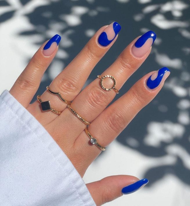 40 Gorgeous Royal Blue Nail Designs : Royal Blue Abstract Nails