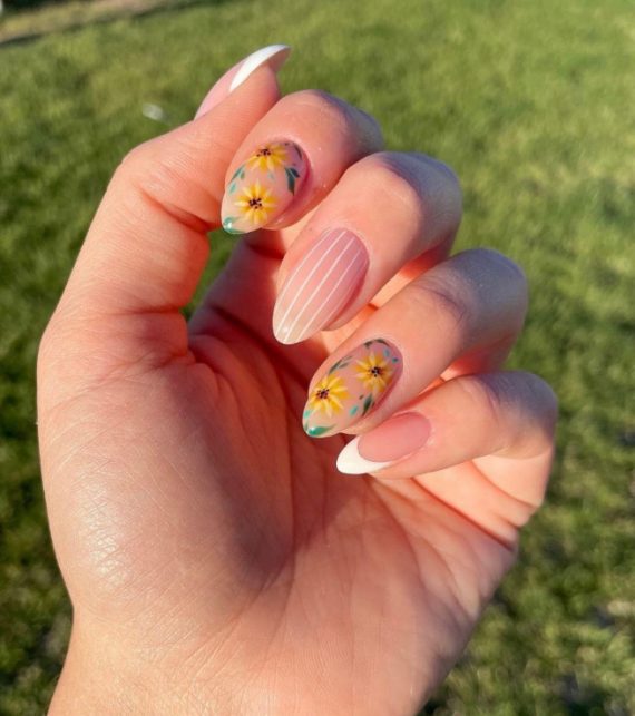 50 Cute Summer Nails 2022 White Tip Nail + Sunflower Sheer Nails I