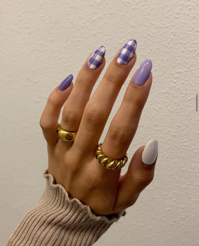 50 Cute Summer Nails 2022 : Lilac Gingham Almond Nails