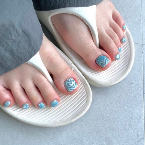 43 Cute Toe Nail Designs : Aesthetic Heart Blue Toe Nails