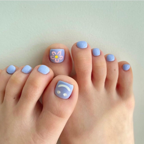 43 Cute Toe Nail Designs : Smiley Face + Daisy Dusty Blue Toe Nails
