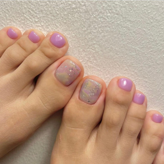 43 Cute Toe Nail Designs : Shimmery Marble + Lilac Toe Nails