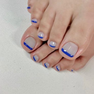 37 Crazy Cute Pedicure Designs : Blue French Pedicure I Take You ...