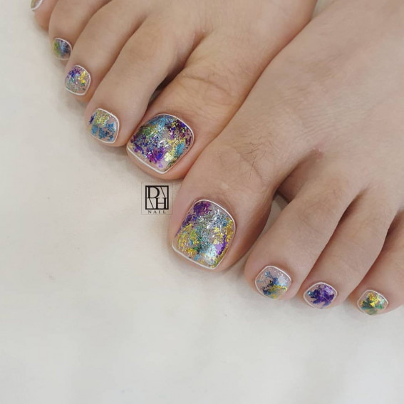37 Crazy Cute Pedicure Designs : Multicolour + White Outline Toe Nails