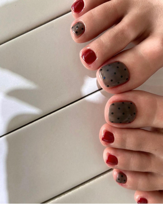 Retro Cute Summer Pedicure Design, red toe nails, trendy toe nail designs, summer toe nail designs, cute toe nail colors