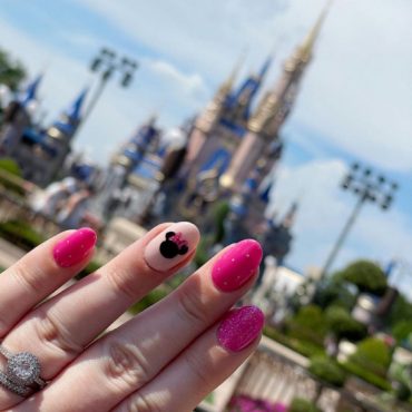 42 Mickey Mouse & Minnie Mouse Nails : Hot Pink Minnie Nails I Take You ...