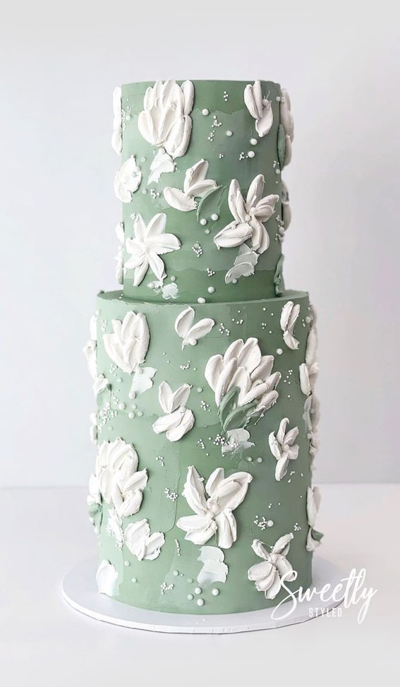 green buttercream cake, buttercream cake, buttercream cake ideas, buttercream cakes, simple cake, simple buttercream cakes, minimalist cake, cake ideas, buttercream decoration ideas