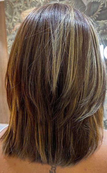 30 Layered Bob Haircuts For 2024 Ash Blonde Balayage Highlights I