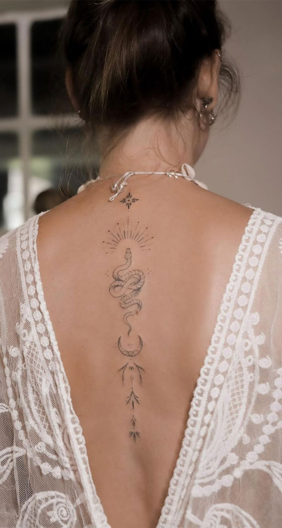 200 Spine Tattoos For Women That Will Leave A Strong Mark