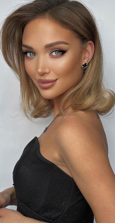 Summer Makeup Looks That Shine Soft Nude Makeup Short Hair I Take You Wedding Readings 5288