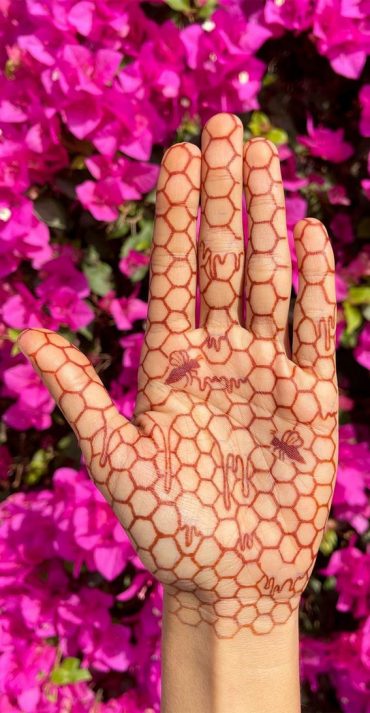 50 Timeless Allure of Henna Designs : Honey & Bees I Take You | Wedding ...