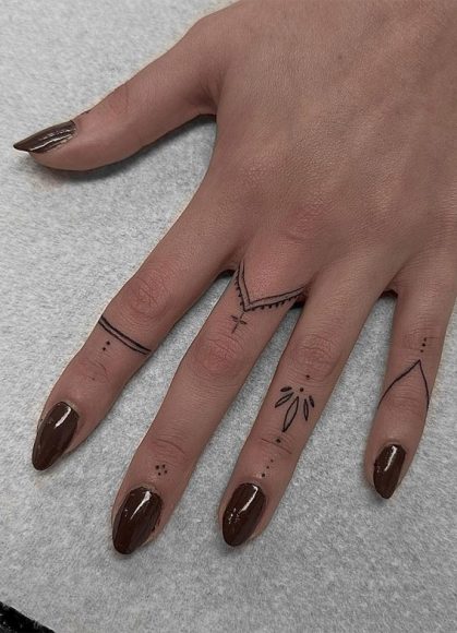 50 Small Tattoo Ideas Less is More : Minimal Finger Ornaments I Take ...