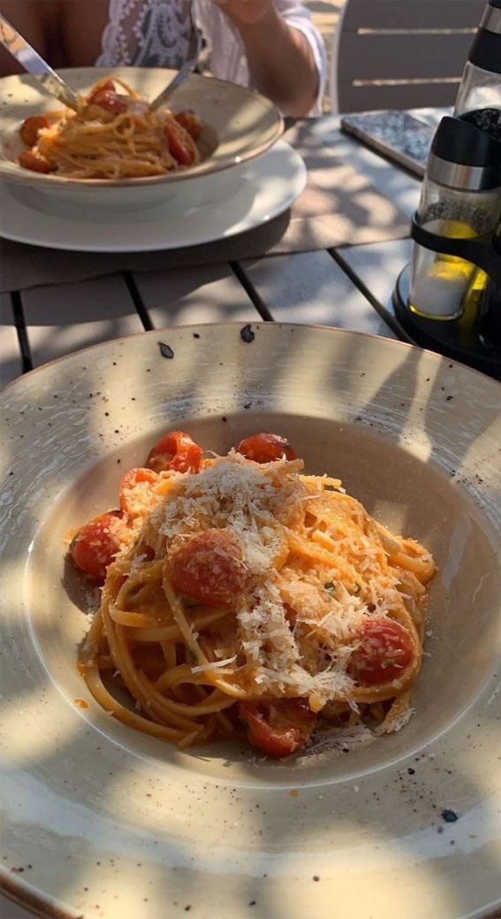 Feast Mode 50 Foodie Adventures : Capellini with Tomatoes & Cheese