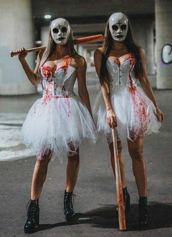 20 Spooktacular Halloween Costumes: Ideas to Haunt and Impress I