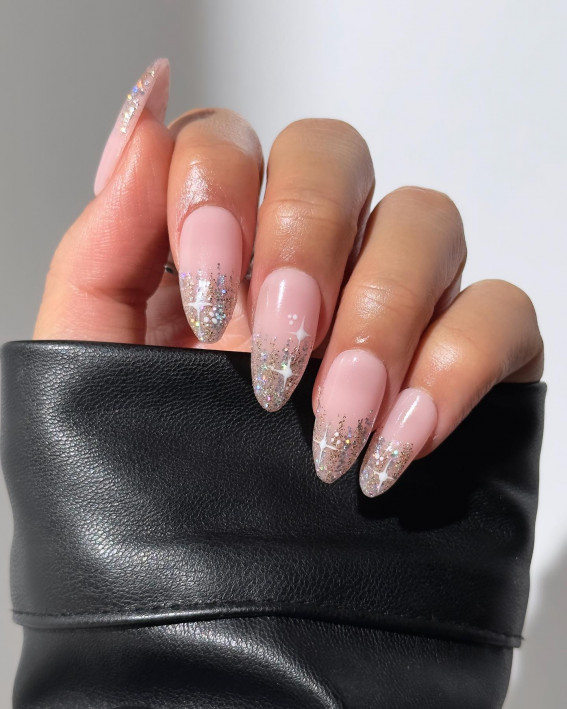 glitter nails, glitter french tip nails, glitter nails designs, glitter nails tips, glitter nails almond. glitter almond nails