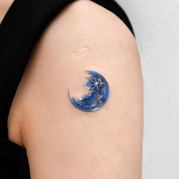 waxing blue moon tattoo, moon tattoo designs, Waxing Gibbous Blue Moon tattoo