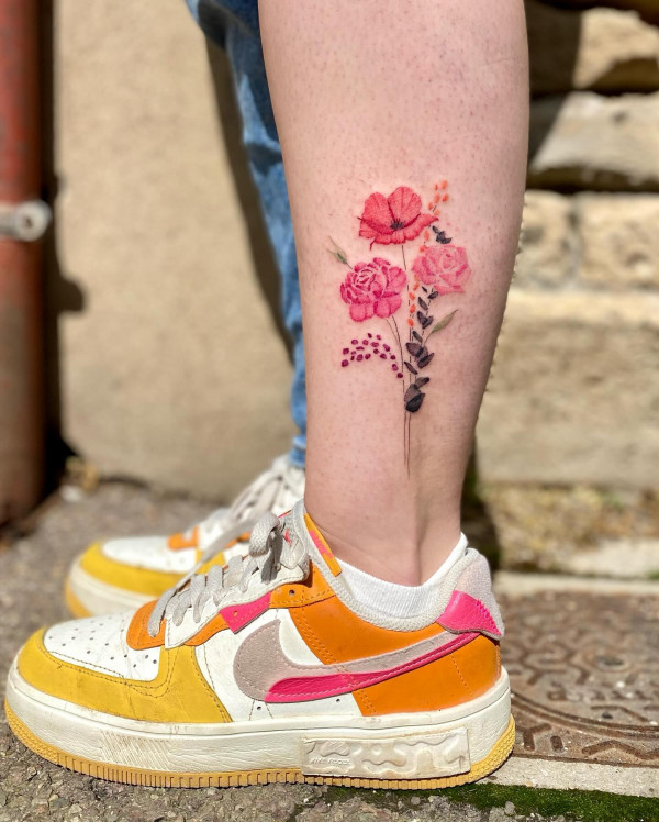 14 Blooming Rose Tattoo Designs to Embrace Timeless Beauty