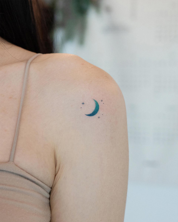 moon tattoos, small moon tattoos, meaningful tattoos