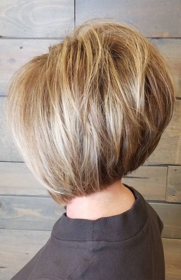 22 Stacked Bob Haircuts : Layered Sophistication for Modern Style