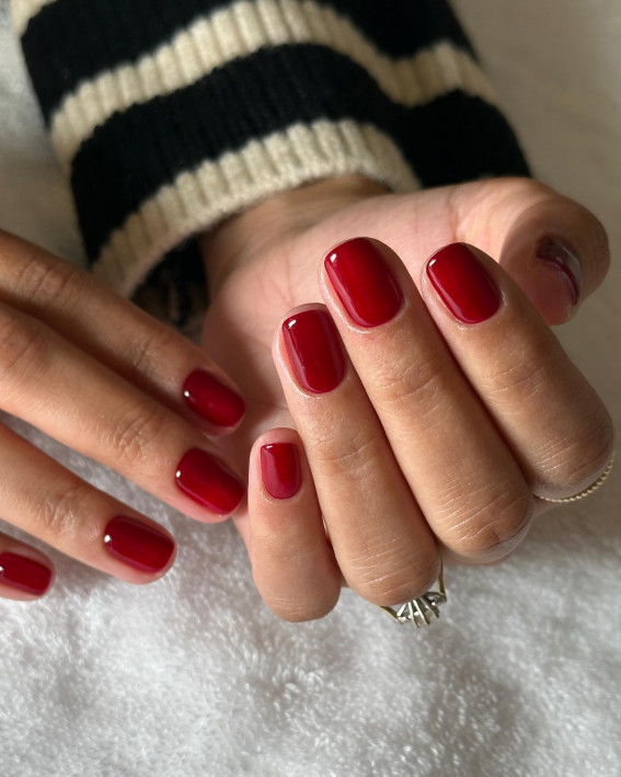 red nails, short simple nails, simple nails, summer nail designs