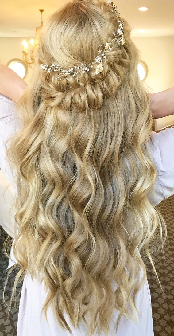 Fishtail braids & mermaid waves, bridal hairstyle, wedding hairstyles