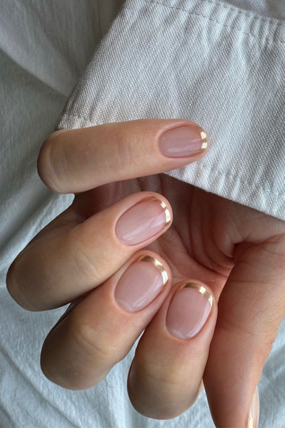 gold french tip nails, metallic french tips, short wedding nails, french tip nails short, bride nails