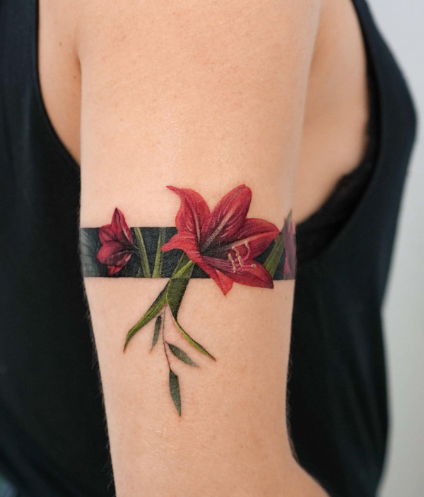 Amaryllis Armband Bracelet Tattoo with Frame, flower bracelet tattoo