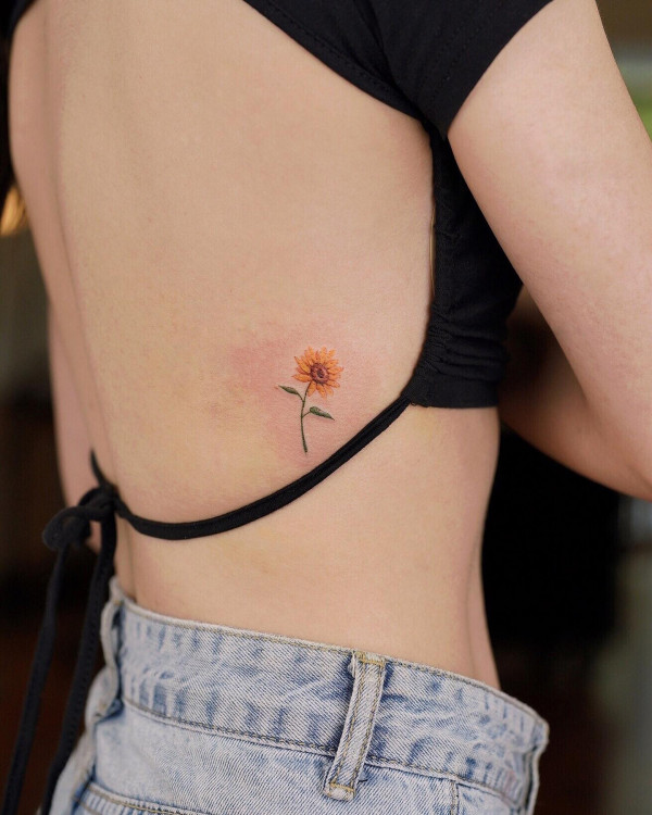50 Best Floral Tattoos : Sunflower Tattoo on Rib