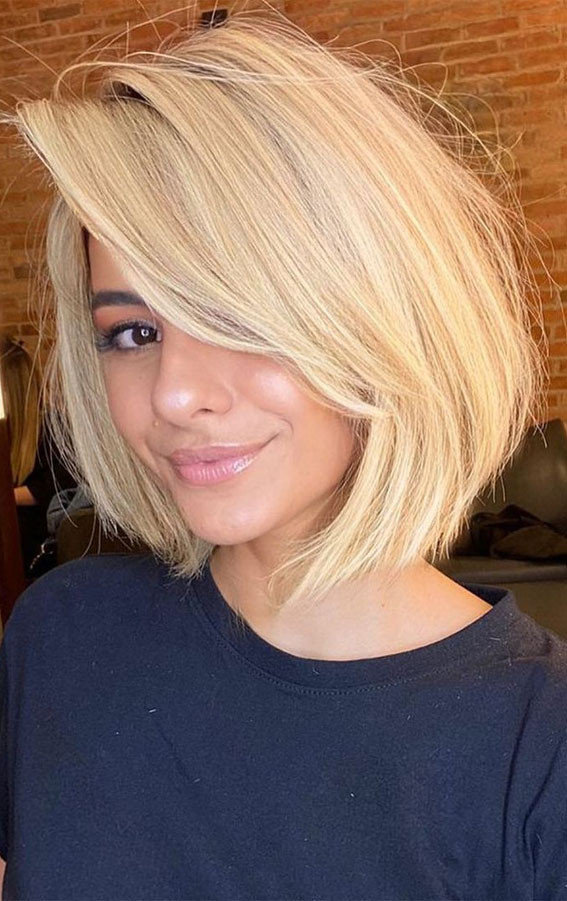 Long Bob with Side Part Bangs: 30 Stylish Medium Length Haircuts To Try