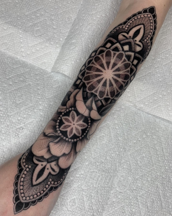 Geometric sleeve tattoos, abstract tattoos, sleeve tattoo inspirations