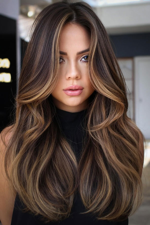 Honey Caramel Balayage and Moneypiece, caramel hair colour, autumn hair color idea, brown hair color