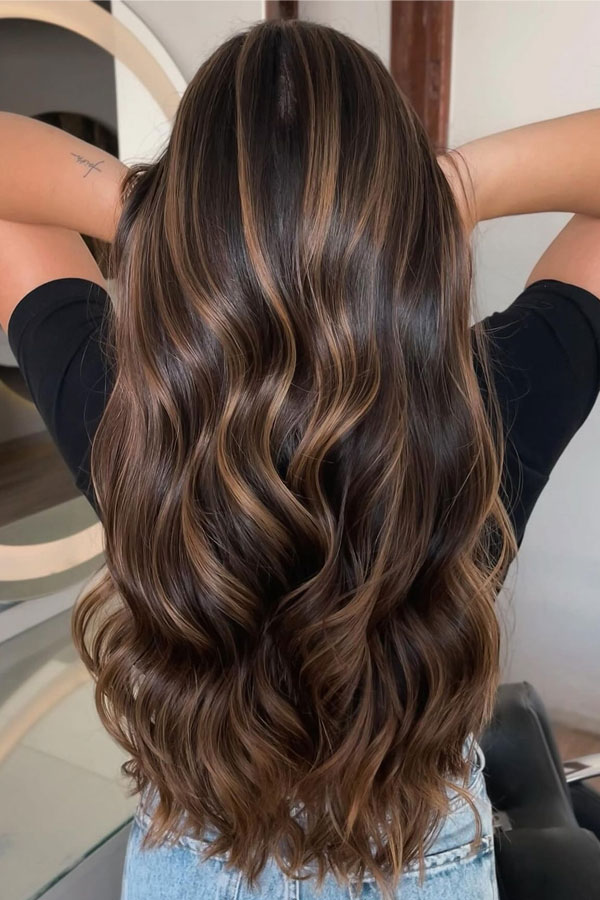 Caramel Mocha Highlights, caramel hair colour, autumn hair color idea, brown hair color