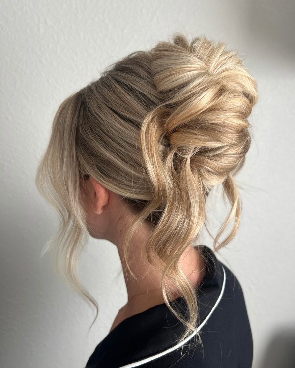 Soft Elegance Updo, 90s inspired updo, Pamera Anderson inspired updo, piled updos, trending piled updo hairstyle, trendsetting updo hairstyle