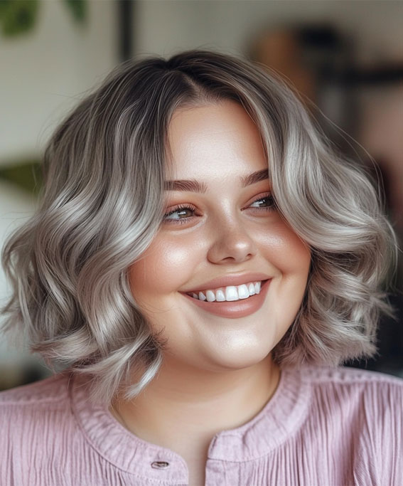 33 Flattering Short Haircuts for Chubby Women : Cool Silvery Wavy Bob for a Radiant Glow