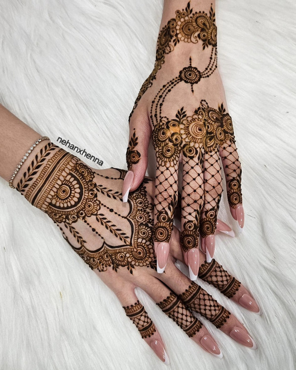 23 Graceful Henna Patterns for the Modern Bride