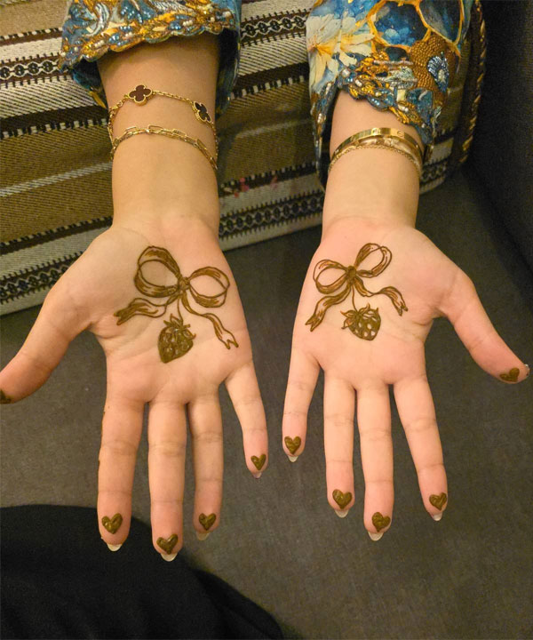 Sweet Bows and Hearts Henna, floral henna design, girly henna designs, modern henna design, floral mehndi design