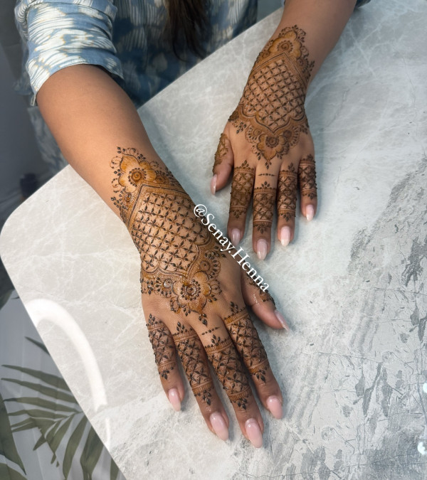 Geometric Chic Henna Design, Henna with Elegant Patterns, Bridal Henna, wedding henna, bridal henna, wedding mehndi designs, bridal mehndi design