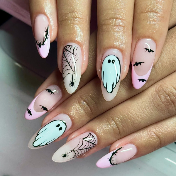 35 Spooky Halloween Nail Art Ideas : Pastel Ghost & Spiderweb Halloween Nails