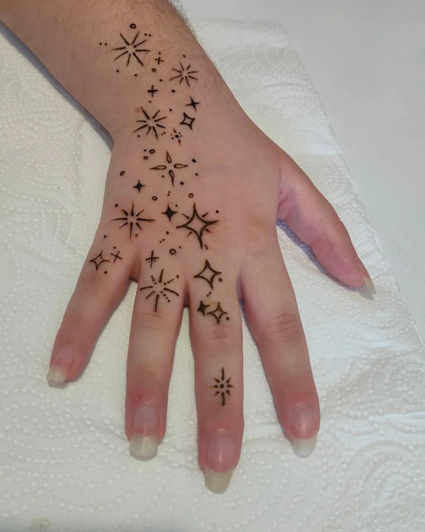 Celestial Stars Henna, floral henna design, girly henna designs, modern henna design, floral mehndi design