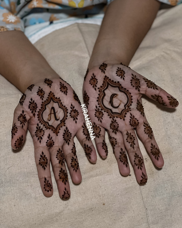 Personalized Monogram Henna, Modern wedding henna simple, henna patterns for the modern bride , Modern wedding henna designs, Floral Cascade Henna, Wedding henna designs, Simple wedding henna designs, Henna designs for wedding guest, Bridal Henna Designs