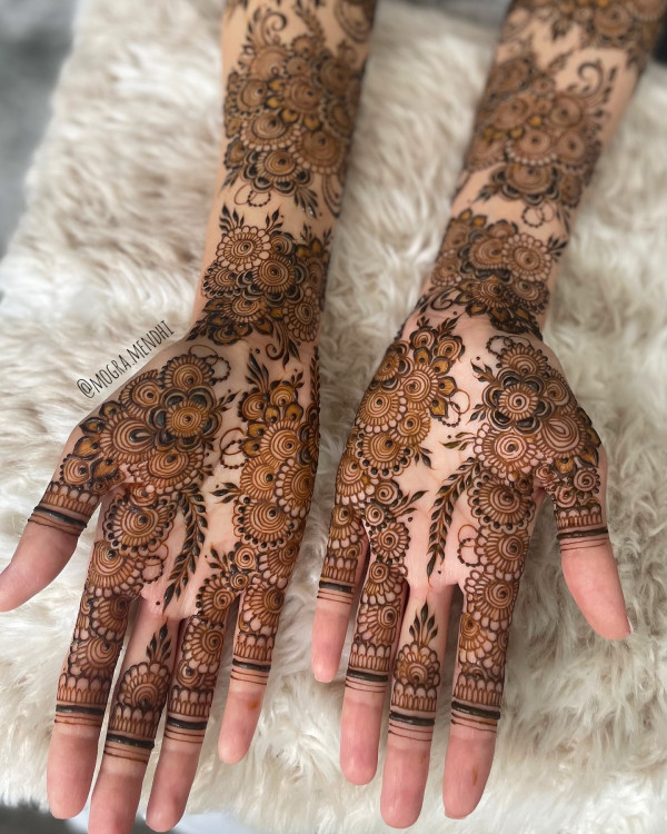 Floral Extravaganza Henna, floral wedding henna, simple floral bridal henna, henna patterns for the modern bride , floral wedding henna designs, Floral Cascade Henna, Wedding henna designs, Simple wedding henna designs, floral Bridal Henna Designs