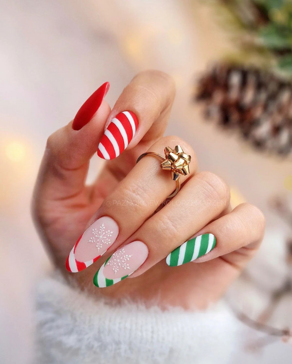 Candy Cane French Tip Nails, Christmas nail art designs, Christmas nails, holiday nails, festive holiday nails, cute Christmas nails