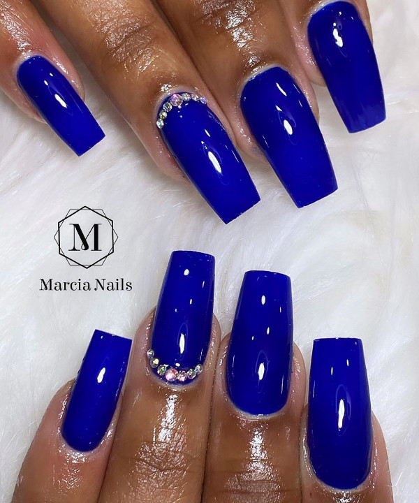 18 Mesmerising Sapphire Blue Nails : Vibrant Sapphire Coffin-Shaped Nails