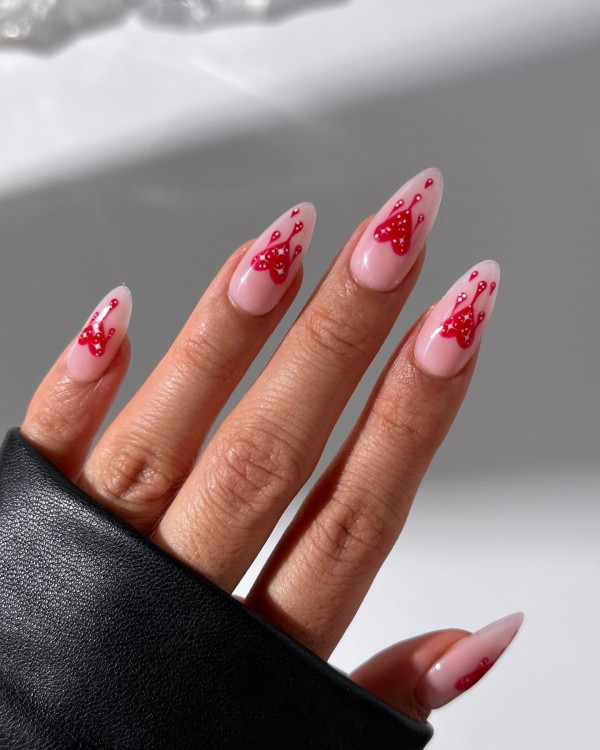 Heart -Dripped Valentine's Nail Art, valentine nails, Valentine's day nails, Valentine's day nail art, Valentine nail designs